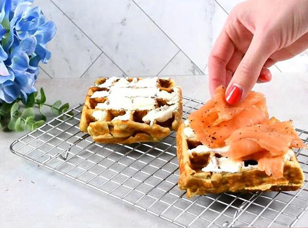 Cheddar & Chive Lox Waffles - Step 5